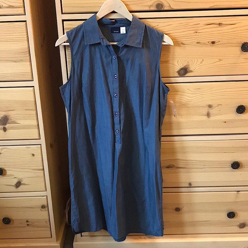 NWOT Basic Editions Lightweight Chambray Dress